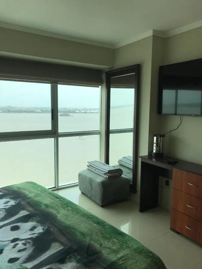 Suites Emporium Guayaquil 0*,  Ecuador