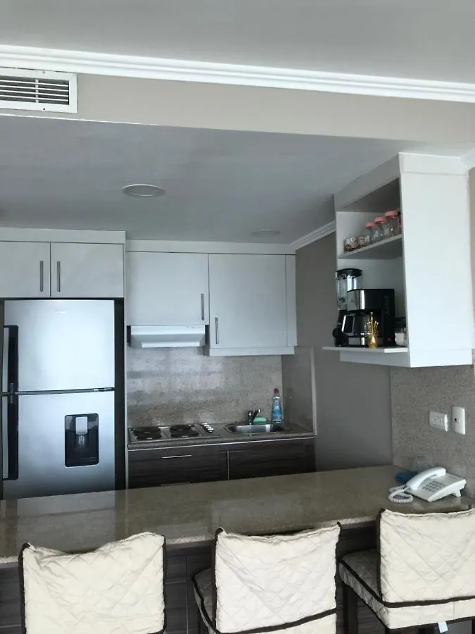 Suites Emporium Guayaquil Appartamento
